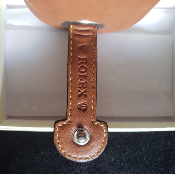 Very Rare Genuine Rolex Brown Leather Key Ring/Case. With Original Box - Picture 9 of 12
